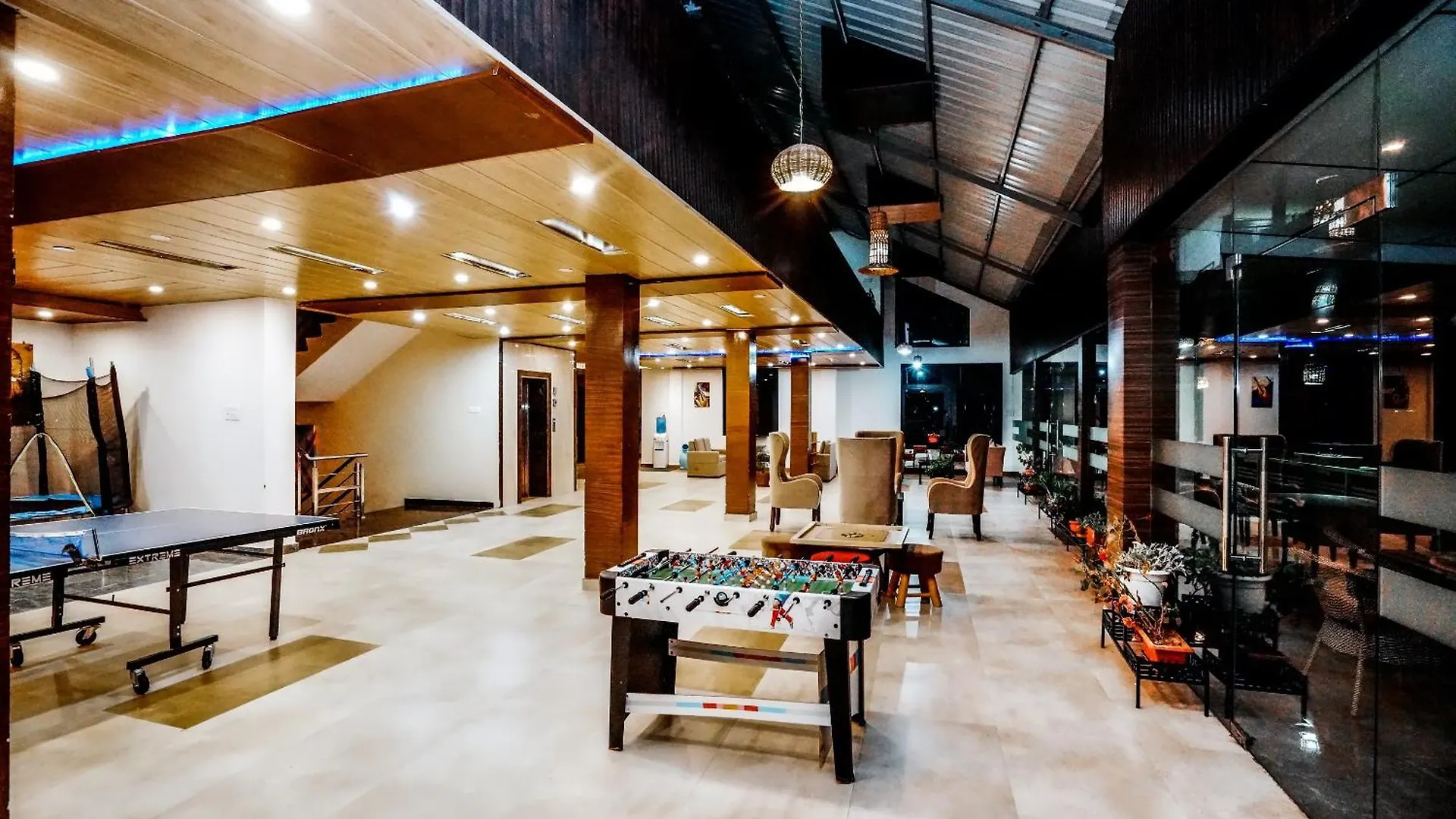 Himalayan Mountain And Valley View - Garden With Bonefire - Ample Parking - Luxury Balcony Rooms -By Aachman Stays!! Mashobra Shimla